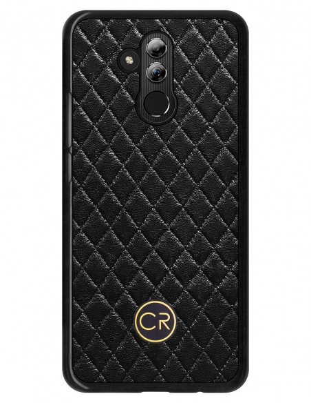 Etui premium skórzane, case na smartfon HUAWEI MATE 20 LITE. Skóra pikowana czarna ze złotą blaszką. Etui premium skórzane, case na smartfon HUAWEI MATE 20 LITE. Skóra pikowana czarna ze złotą blaszką.