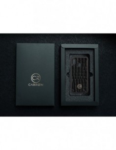 Etui premium skórzane, case na smartfon SAMSUNG GALAXY A20E. Skóra krokodyl czarna ze złotą blaszką. 2