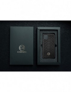 Etui premium skórzane, case na smartfon APPLE iPhone 11 PRO MAX. Skóra pyton czarna ze złotą blaszką. 2