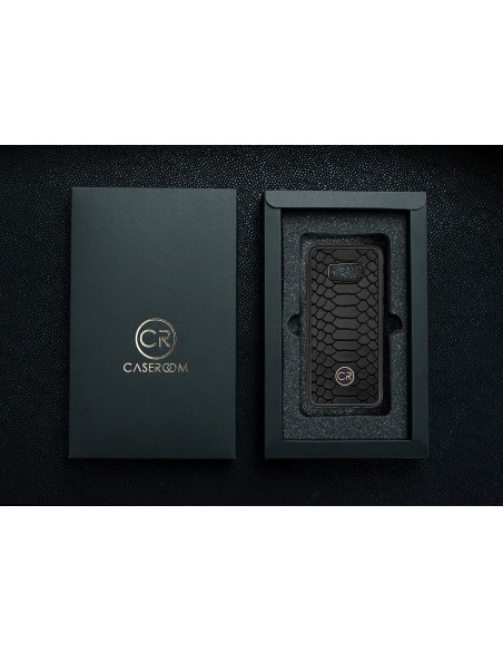 Etui premium skórzane, case na smartfon SAMSUNG GALAXY S8. Skóra pyton czarna ze złotą blaszką.